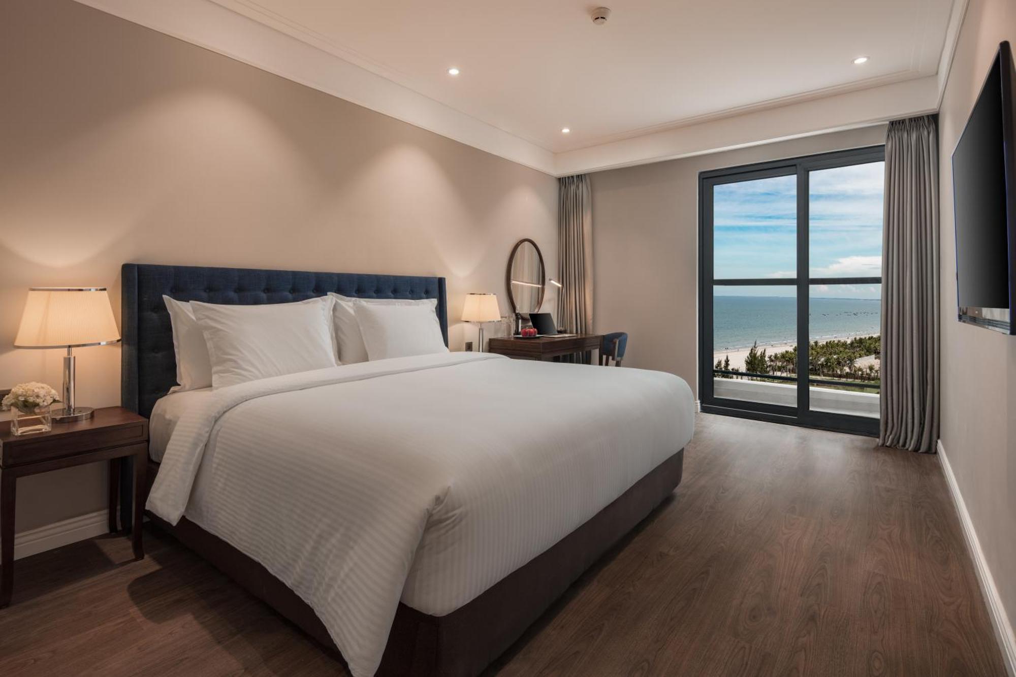 Luxury Beach Condo 5-Star, Rooftop Pool Danang Exterior photo