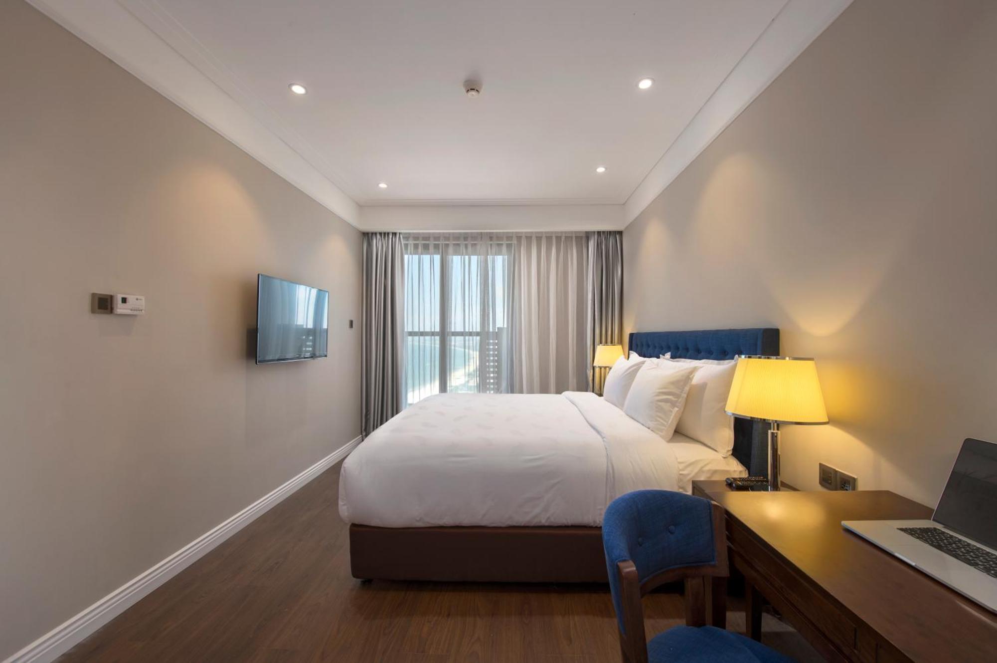 Luxury Beach Condo 5-Star, Rooftop Pool Danang Exterior photo